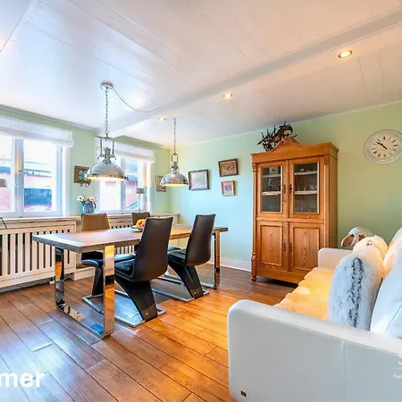 Tide-haus Διαμέρισμα Oevenum